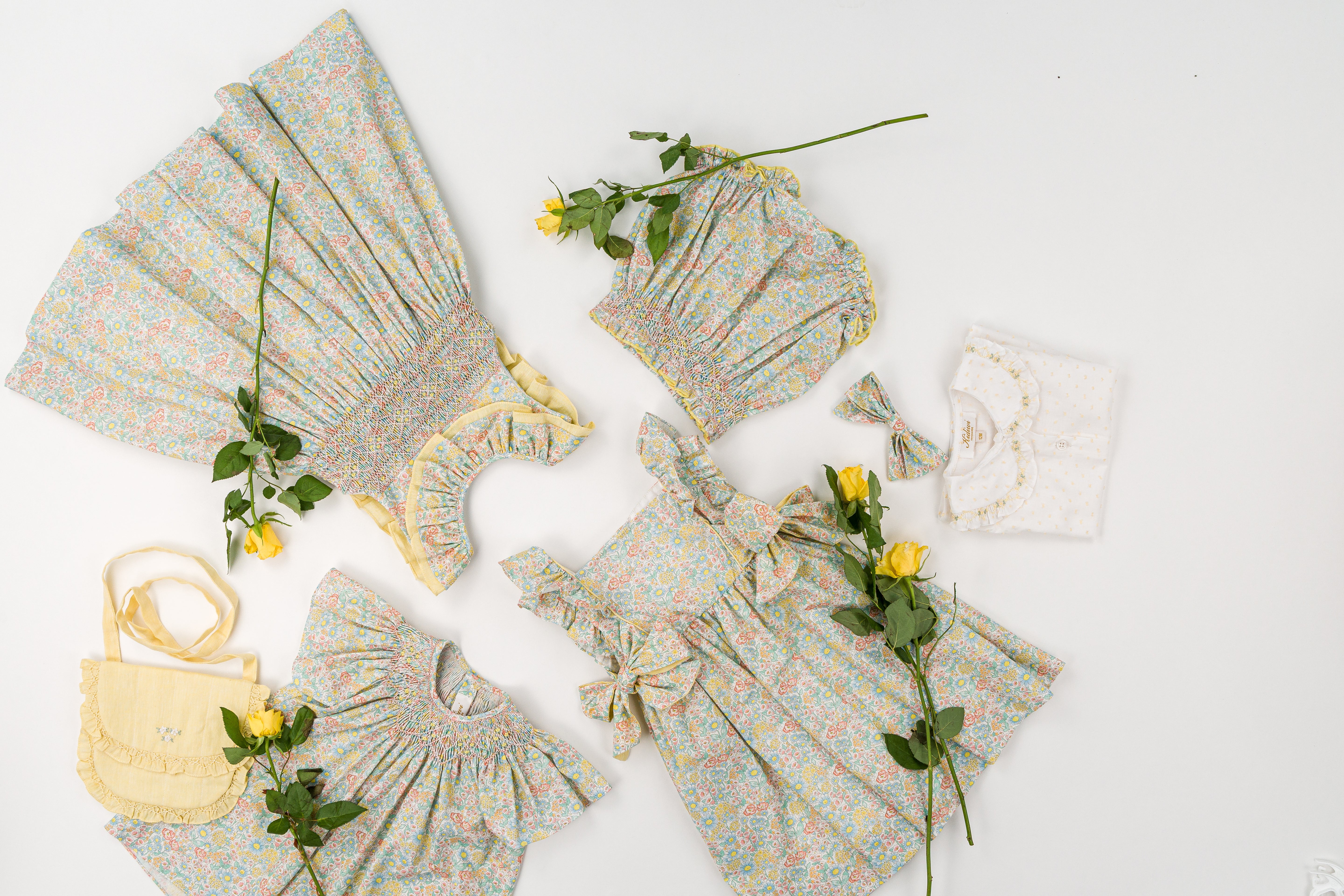 Bergénie Smocked Blouse Floral