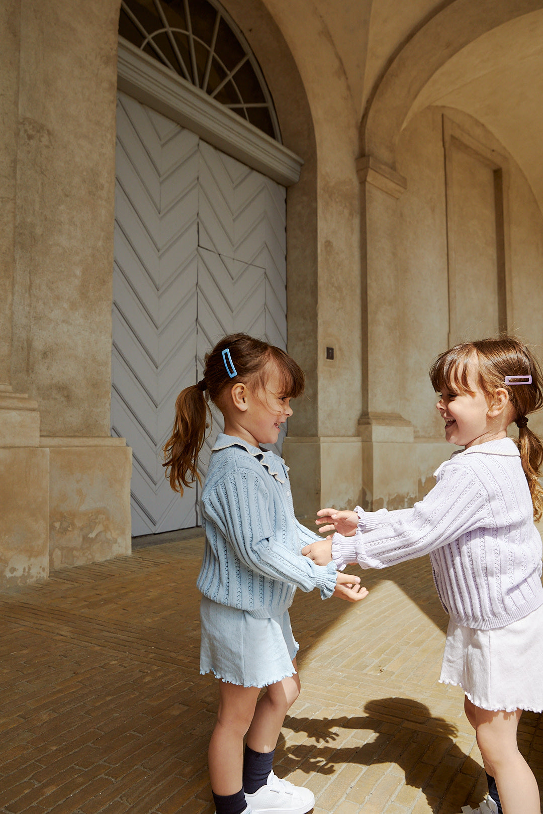 KNITTED POINTELLE CARDIGAN W COLLAR